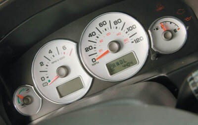 Used 2005 Ford Escape Pictures 149 Photos Edmunds 2005 Ford Escape Hybrid Gauge Cer
