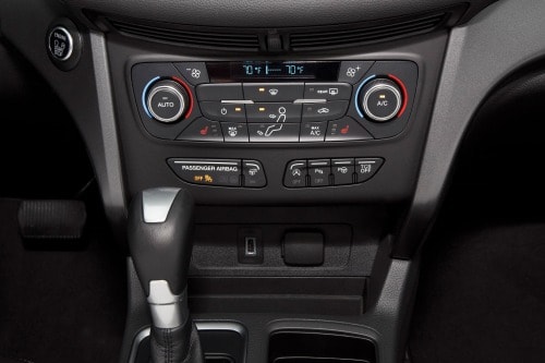 2017 Ford Escape Titanium 4dr SUV Center Console