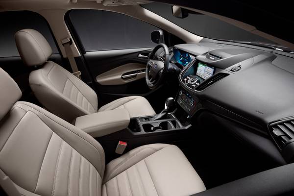 Ford Escape Titanium 4dr SUV Interior