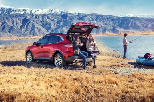 Ford Escape Titanium 4dr SUV Lifestyle Exterior