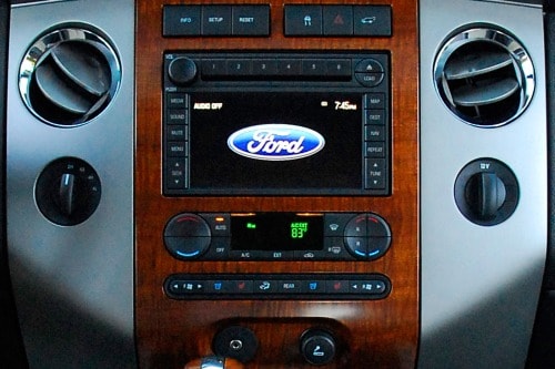 2010 Ford Expedition EL Limited 4dr SUV Center Console