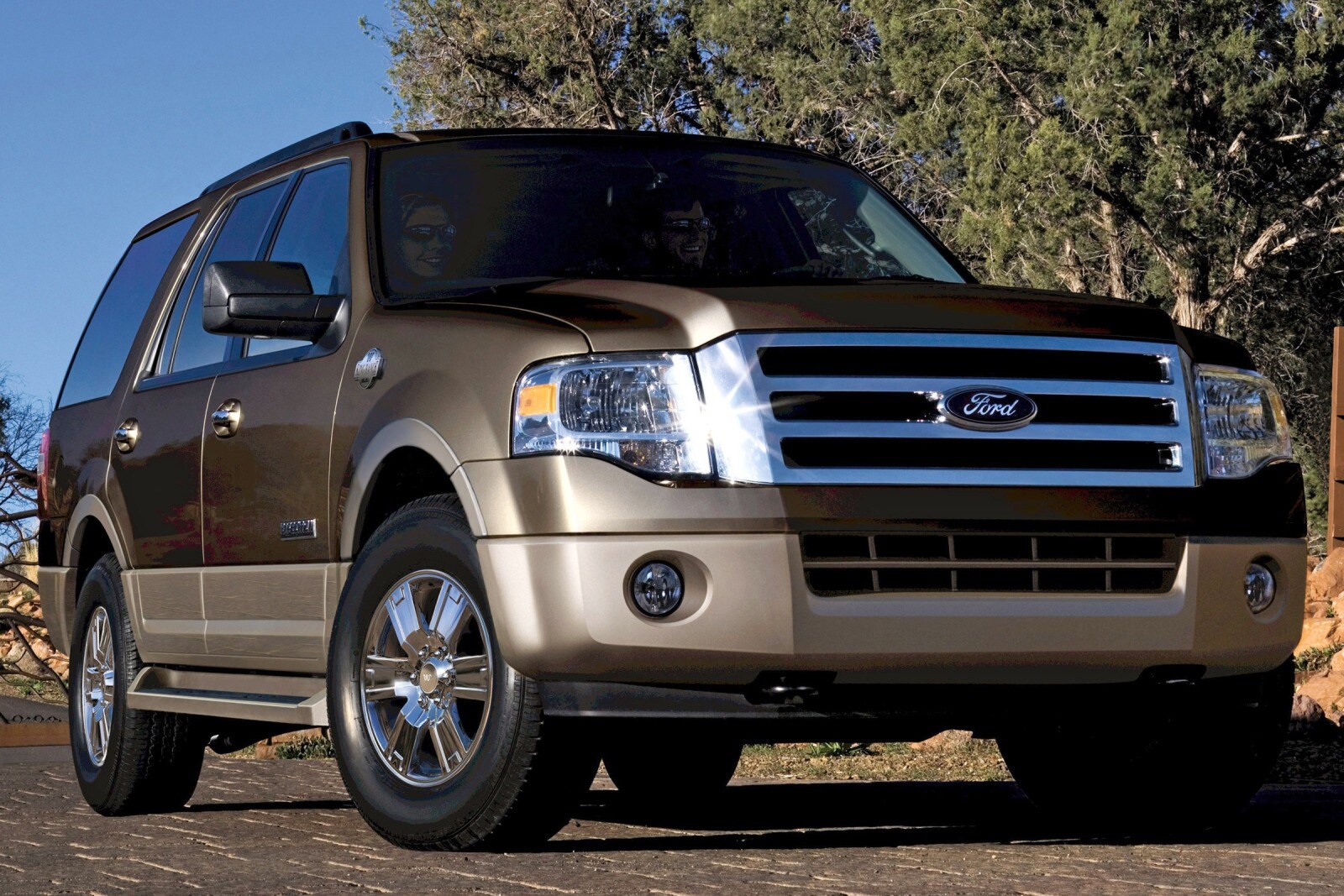 2010 Ford Expedition Review Ratings Edmunds