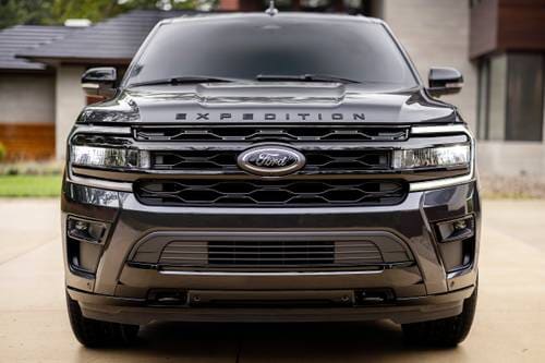 Ford Expedition Limited 4dr SUV Exterior. Stealth Performance Edition Package Shown.