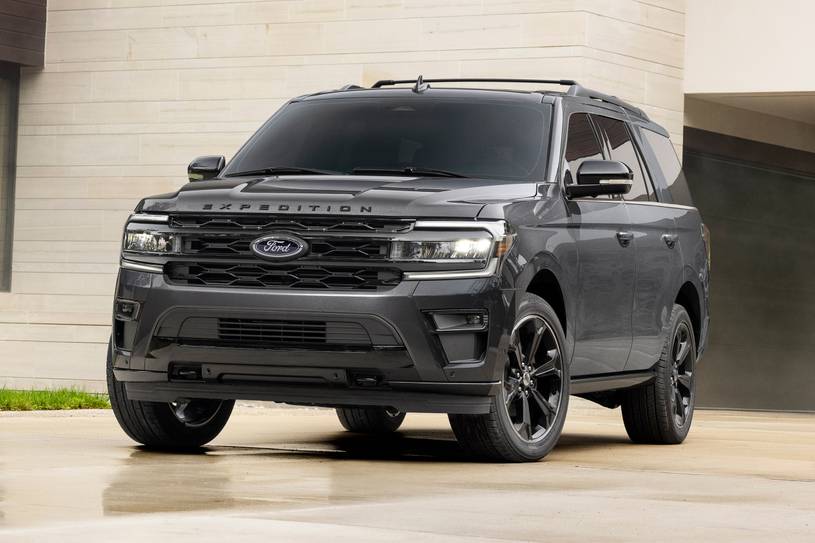 2022 Ford Expedition Limited 4dr SUV Exterior. Stealth Performance Edition Package Shown.