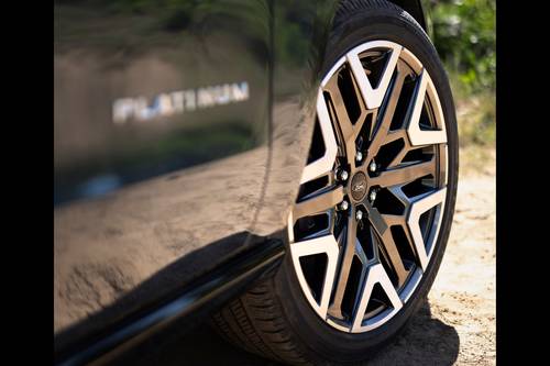 2025 Ford Expedition MAX Platinum 4dr SUV Wheel