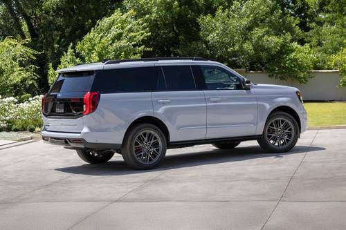 2025 Ford Expedition Platinum 4dr SUV Exterior. Stealth Appearance Package Shown.