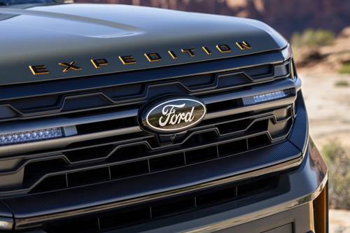 2025 Ford Expedition Tremor 4dr SUV Front Badge