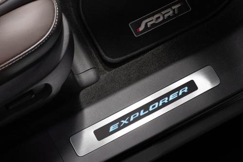 2014 Ford Explorer Sport 4dr SUV Door Sill Detail
