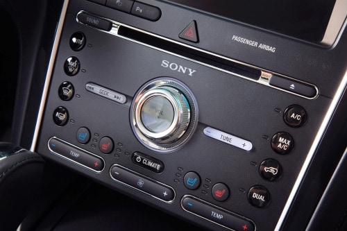 2016 Ford Explorer Platinum Center Console