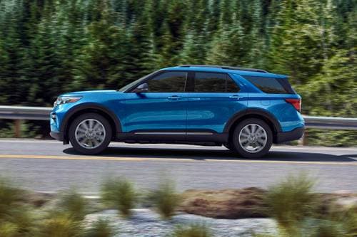 2023 Ford Explorer Limited Hybrid 4dr SUV Profile Shown