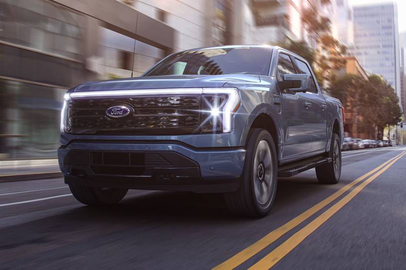 Ford F-150 Lightning Platinum Crew Cab Pickup Exterior