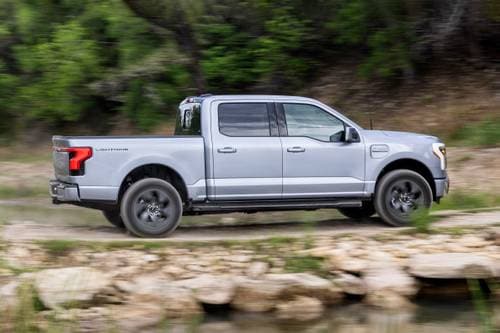 2023 Ford F-150 Lightning Lariat Crew Cab Pickup Profile