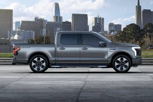 2024 Ford F-150 Lightning Platinum Crew Cab Pickup Profile