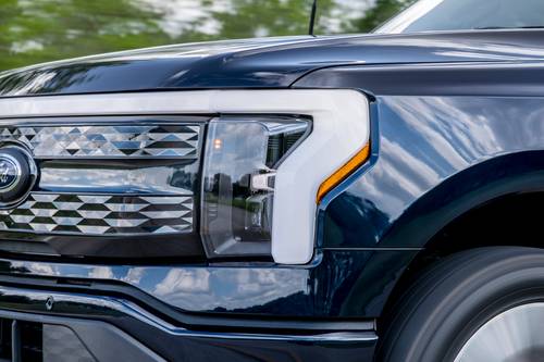 2025 Ford F-150 Lightning Platinum Crew Cab Pickup Exterior Detail