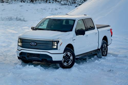 2025 Ford F-150 Lightning XLT Crew Cab Pickup Exterior
