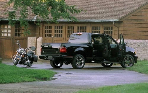 2001 Ford F-150 4dr SuperCrew Harley-Davidson 2WD