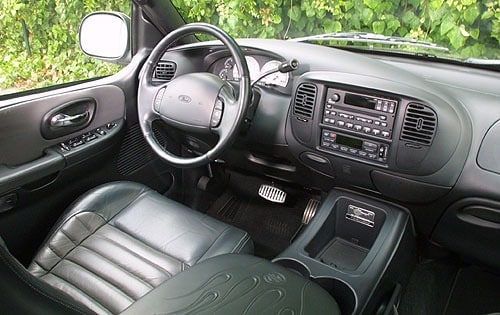 2002 Ford F-150 4dr SuperCrew Harley-Davidson Interior