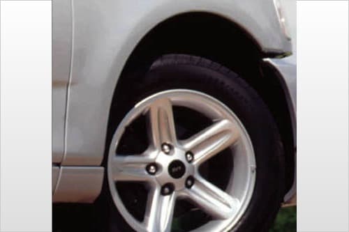 2003 Ford F-150 SVT Lightning Wheel Detail