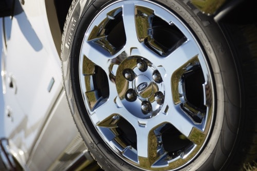 2013 Ford F-150 Lariat Crew Cab Pickup Wheel
