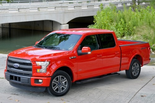 2016 Ford F-150 Lariat Crew Cab Pickup Exterior. Options Shown.