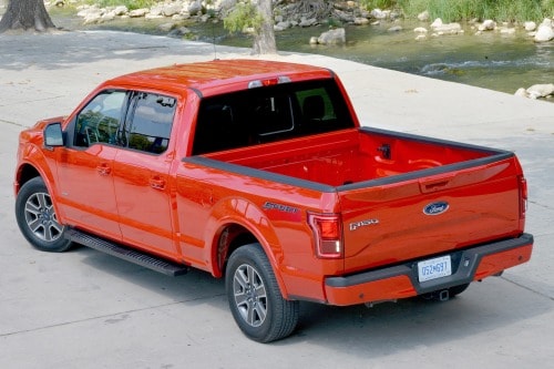 2016 Ford F-150 Lariat Crew Cab Pickup Exterior. Options Shown.