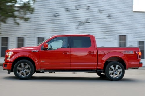 2016 Ford F-150 Lariat Crew Cab Pickup Exterior. Options Shown.