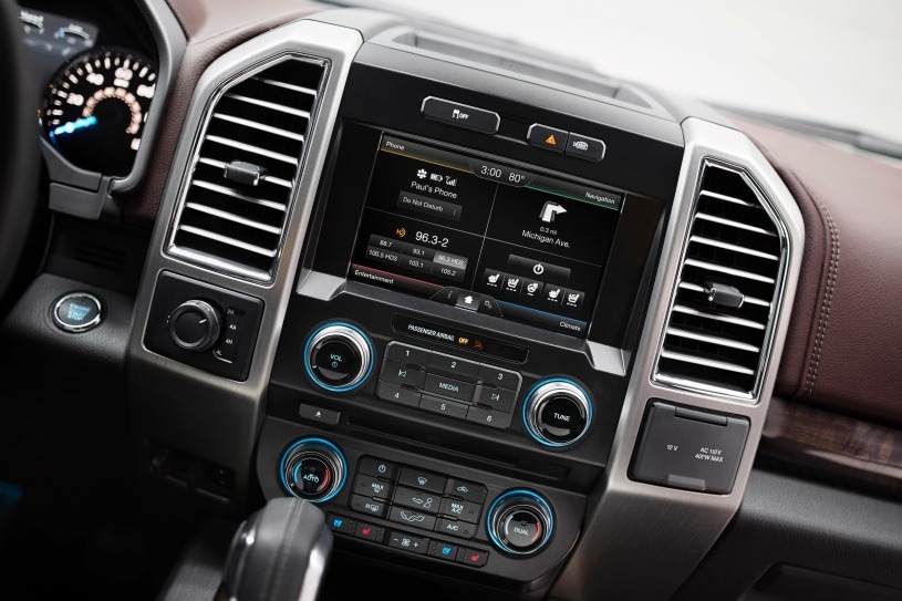 2017 Ford F 150 Pictures 424 Photos Edmunds