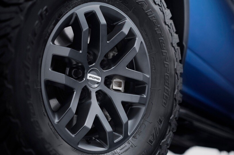 2018 Ford F 150 Pictures 347 Photos Edmunds