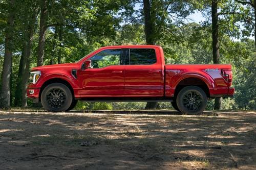2024 Ford F-150 Lariat Crew Cab Pickup Profile