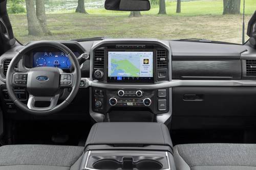 2025 Ford F-150 XLT Crew Cab Pickup Dashboard
