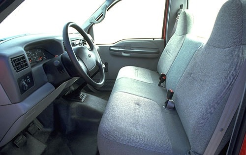 2000 Ford F-250 2 Dr XL Standard Cab LB