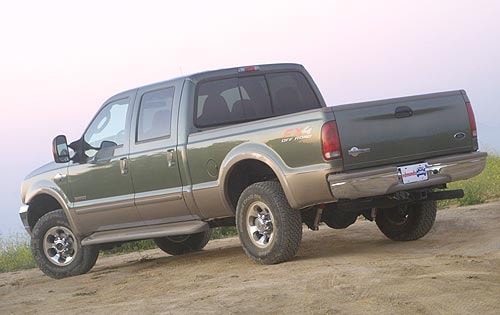 2003 Ford F-250 Super Duty 4dr Crew Cab Lariat 4WD SB w/ King Ranch Package