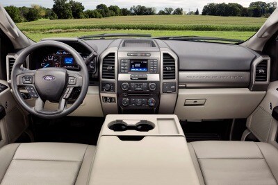 Used 2017 Ford F 250 Super Duty Pictures 96 Photos Edmunds 2017 Ford F 250 Super Duty Xl Extended Cab Pickup Dashboard Shown