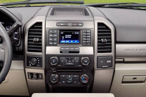 Ford F-250 Super Duty XL Extended Cab Pickup Center Console Shown