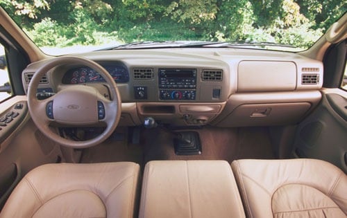 2001 Ford F-350 Super Duty Crew Cab XLT 4WD DRW