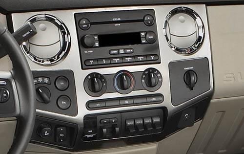 2008 Ford F-350 Super Duty FX4 Center Console