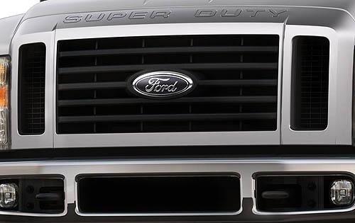 2008 Ford F-350 Super Duty FX4 Front Grille and Badging