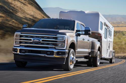 2025 Ford F-350 Super Duty Lariat Crew Cab Pickup Lifestyle Exterior Shown