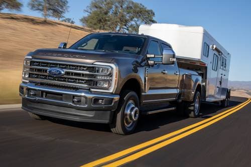 2025 Ford F-350 Super Duty Lariat Crew Cab Pickup Lifestyle Exterior Shown