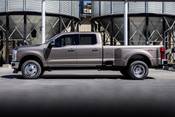 2025 Ford F-350 Super Duty Lariat Crew Cab Pickup Profile Shown