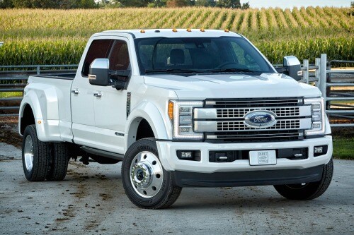 2017 Ford F-450 Super Duty Platinum Crew Cab Pickup Exterior Shown