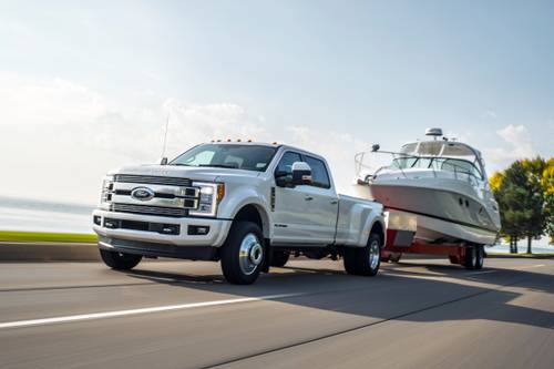 Ford F-450 Super Duty Limited Crew Cab Pickup Lifestyle Exterior