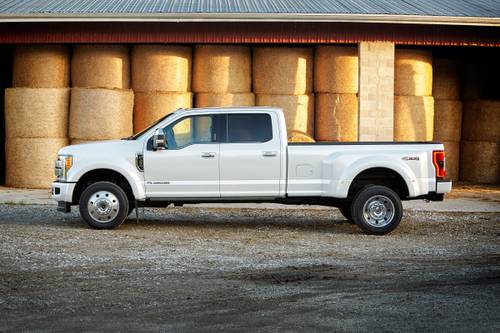 Ford F-450 Super Duty Platinum Crew Cab Pickup Profile Shown