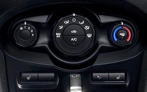2011 Ford Fiesta SES Center Console