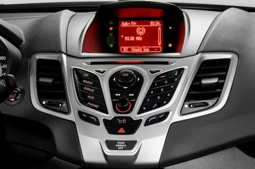 2013 Ford Fiesta Titanium 4dr Hatchback Center Console