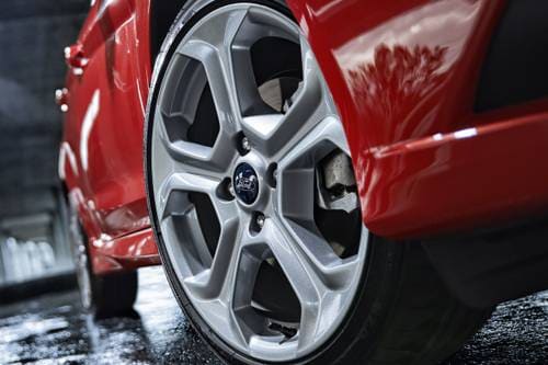 Ford Fiesta ST 4dr Hatchback Wheel