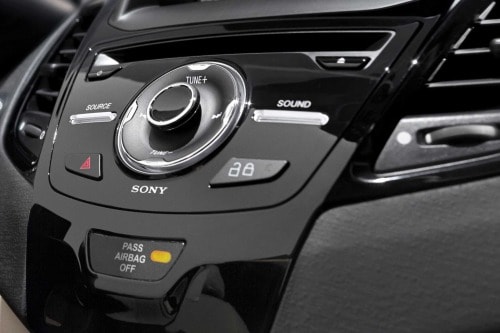 Ford Fiesta Titanium 4dr Hatchback Center Console