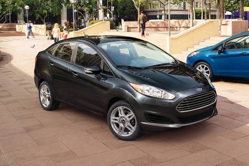 Ford Fiesta SE Sedan Exterior Shown