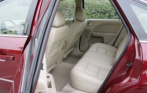 2005 Ford Five Hundred Pictures 58 Photos Edmunds