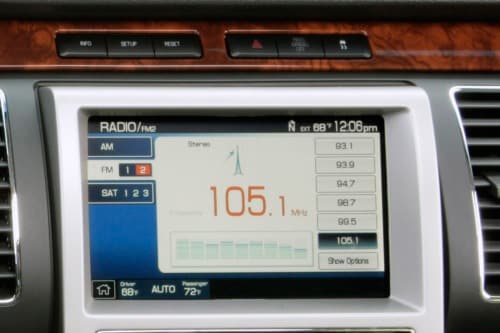 2010 Ford Flex Limited Wagon Center Console